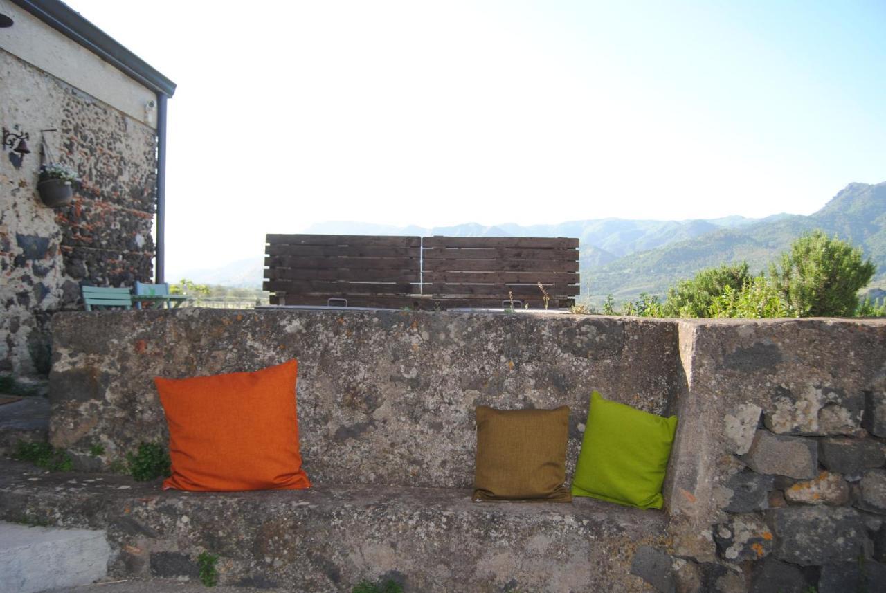 Il Tanaceto Hotell Castiglione De Sicilia Eksteriør bilde