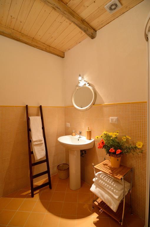 Il Tanaceto Hotell Castiglione De Sicilia Rom bilde